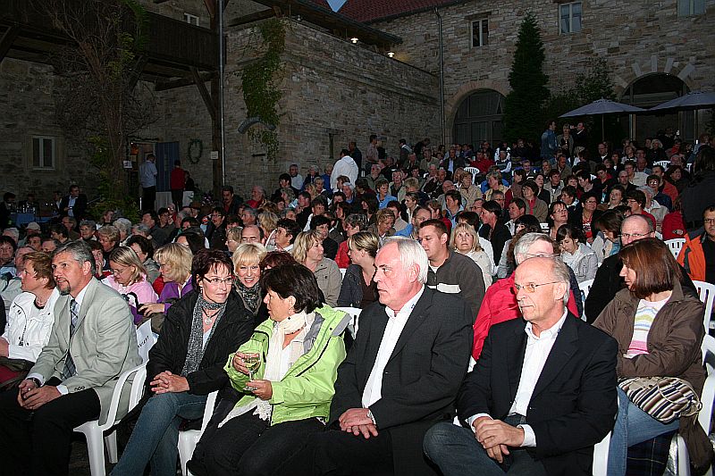 Open-Air Musical-Revue